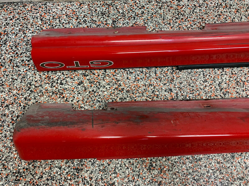2004 PONTIAC GTO OEM SIDE SKIRTS ROCKER MOULDINGS LH RH