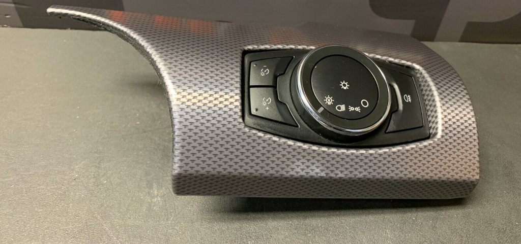 2017 FORD MUSTANG GT OEM CARBON PATTERN DRIVER DASH TRIM HEADLIGHT SWITCH