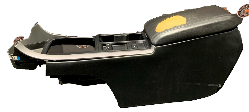 2004 PONTIAC GTO OEM CENTER CONSOLE