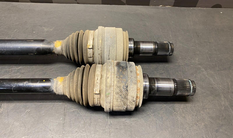 2010 CHEVROLET CAMARO SS OEM CV REAR AXLES PAIR DR PS USED