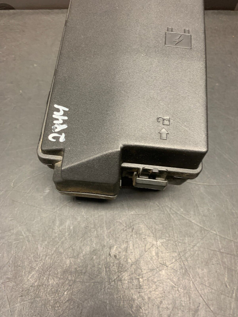 2015 CAMARO SS OEM ENGINE BAY FUSE BOX PANEL