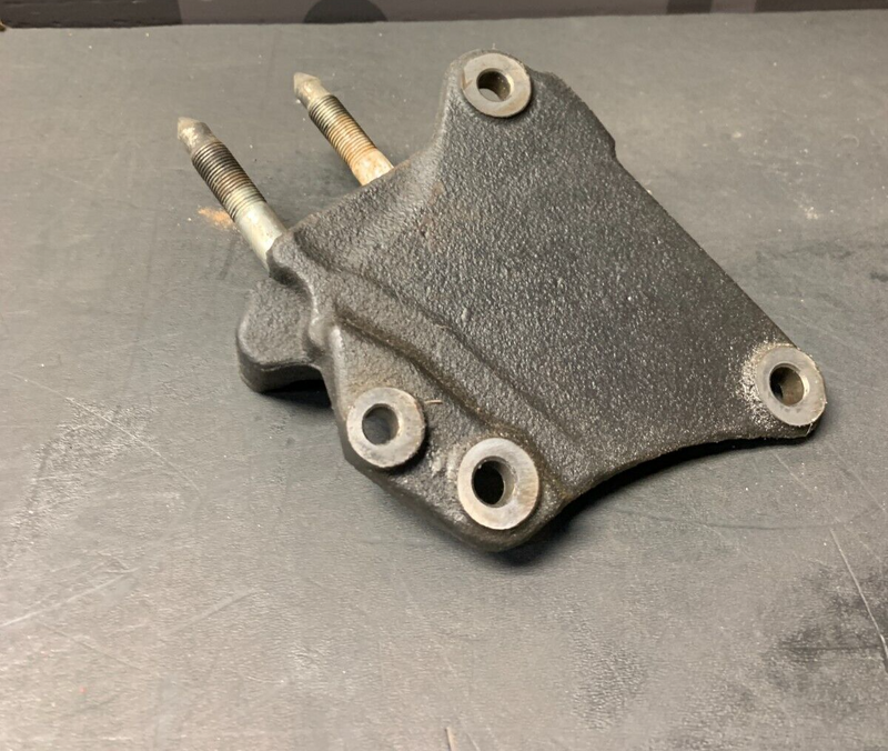 2008 EVOLUTION X EVO 10 MR OEM ENGINE MOUNT BRACKET USED