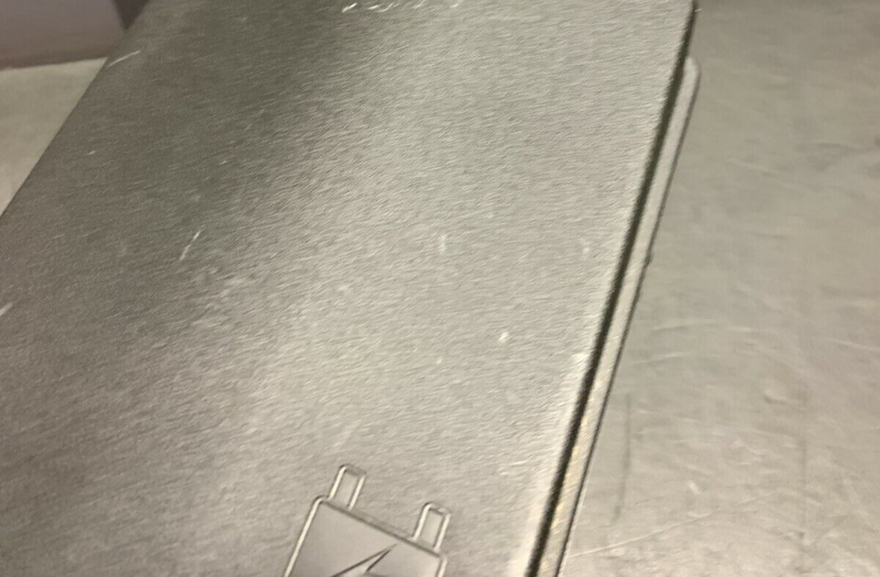 2013 CAMARO SS 1LE OEM ENGINE BAY FUSE BOX