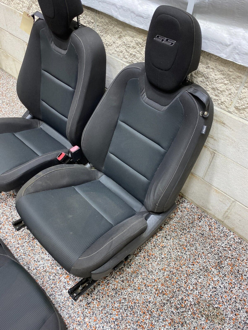 2010 CAMARO SS OEM SEAT SET FRONT REAR BLACK CLOTH SEATS NICE CONDITION! USED