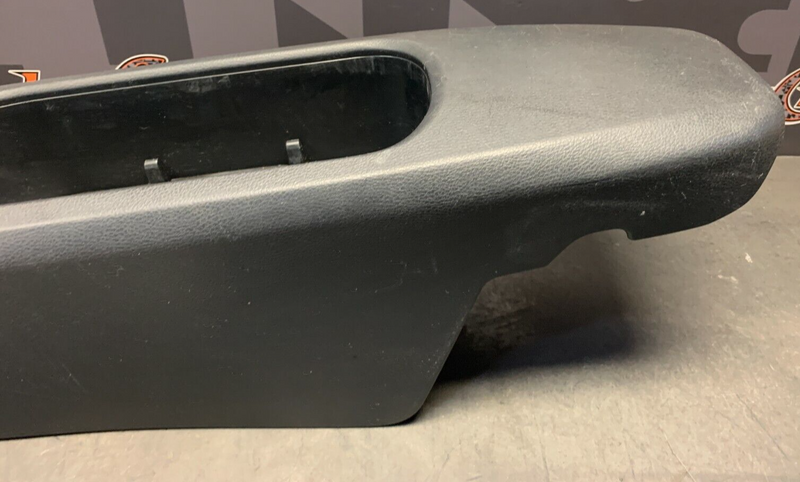 2015 SUBARU BRZ FRS 86 OEM A.T CENTER CONSOLE W/ RED STITCHED BRAKE HANDLE BOOT