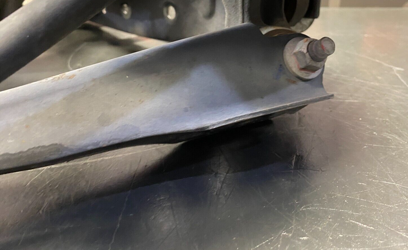 2017 SUBARU BRZ OEM DRIVER REAR LH HUB KNUCKLE CONTROL ARM ASSEMBLY USED