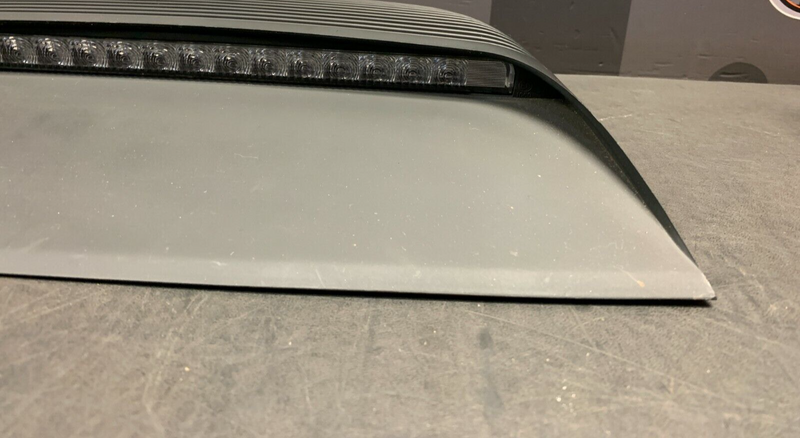 2004 PONTIAC GTO OEM THIRD BRAKE LIGHT