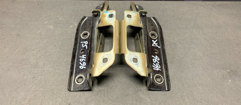 2012 CAMARO SS OEM HOOD HINGE HINGES
