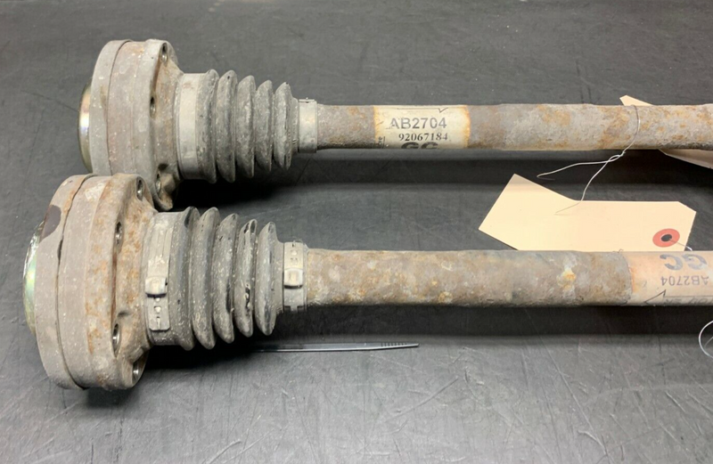 2004 PONTIAC GTO OEM REAR AXLES AXLE SHAFT SET