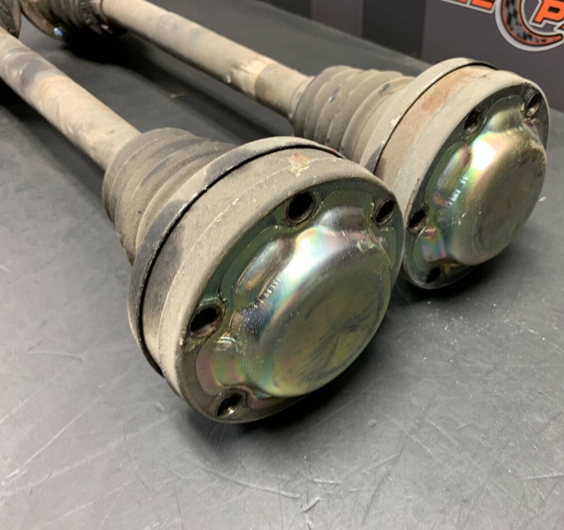 2004 PONTIAC GTO REAR AXLES AXLE SHAFT SET