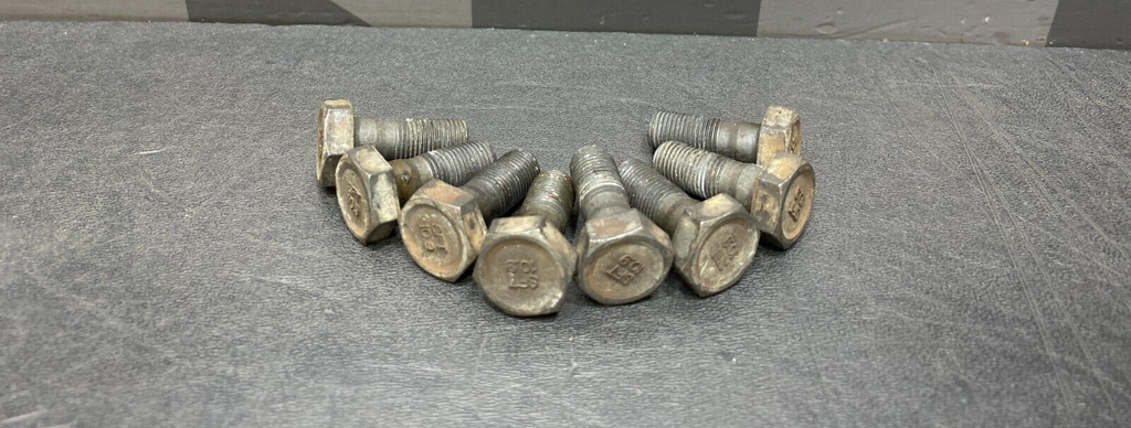 2018 DODGE 392 SCAT PACK OEM FLYWHEEL BOLTS USED