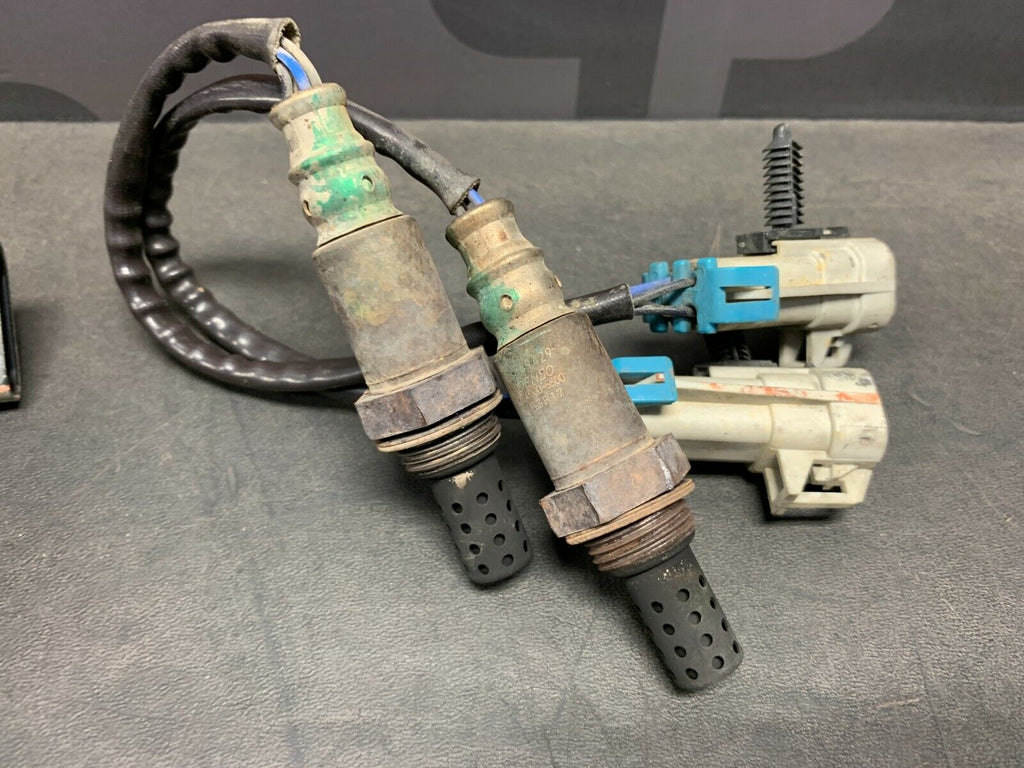 2004 PONTIAC GTO OEM LS1 PRIMARY SECONDARY O2 OXYGEN SENSORS