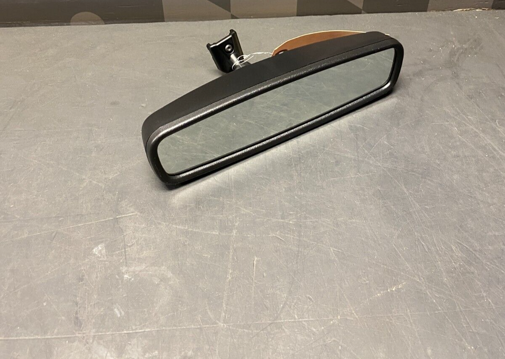 2019 FORD MUSTANG GT OEM REAR VIEW MIRROR USED