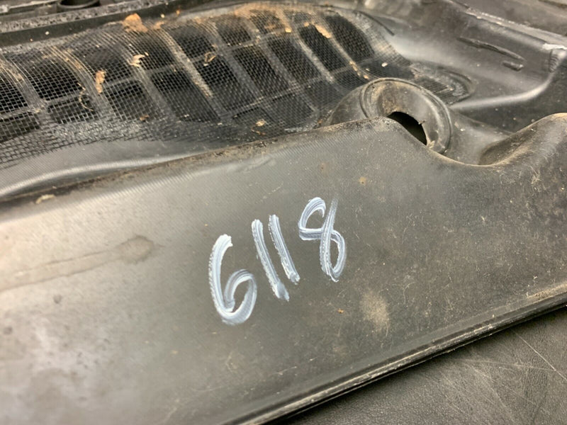 2018 FORD MUSTANG GT OEM WINDSHIELD WIPER COWL