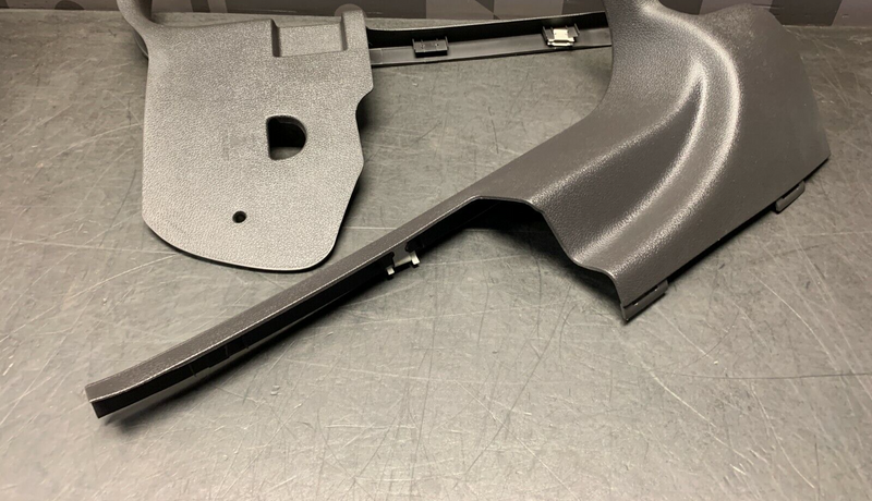 2014 FORD MUSTANG GT OEM DRIVER PASSENGER KNEE KICK PANELS