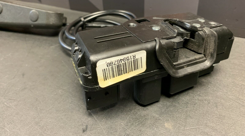 2010 CORVETTE C6 OEM PASSENGER DOOR LOCK ACTUATOR