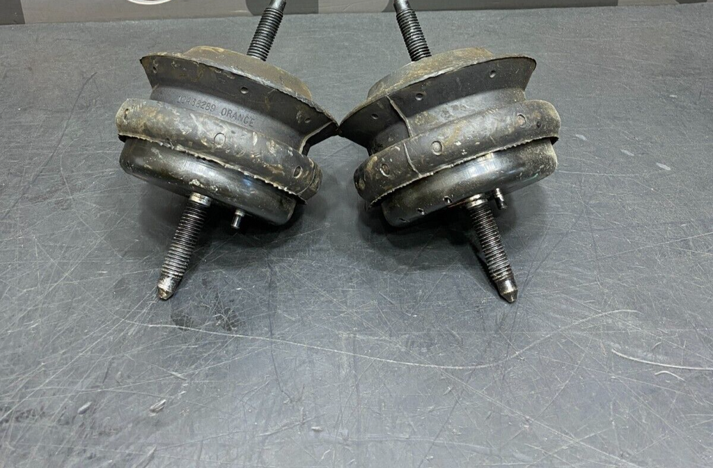 2008 CORVETTE C6Z06 OEM ENGINE MOTOR MOUNTS PAIR DRIVER PASSENGER USED