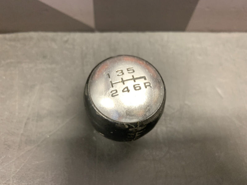 2002 HONDA S2000 OEM AP2 SHIFT KNOB USED