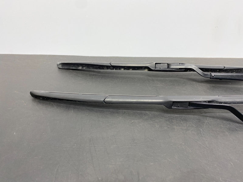 2015 CORVETTE C7 Z06 OEM WINDSHIELD WIPER ARMS WITH WIPER USED