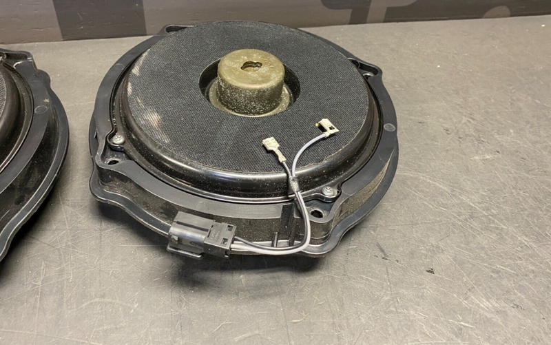 2007 PORSCHE 911 TURBO 997.1 OEM BOSE FRONT DOOR SPEAKERS PAIR DR PS USED