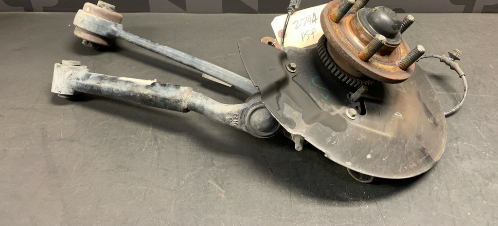 2015 FORD MUSTANG GT OEM PASSENGER FRONT CONTROL ARM HUB KNEE ASSY