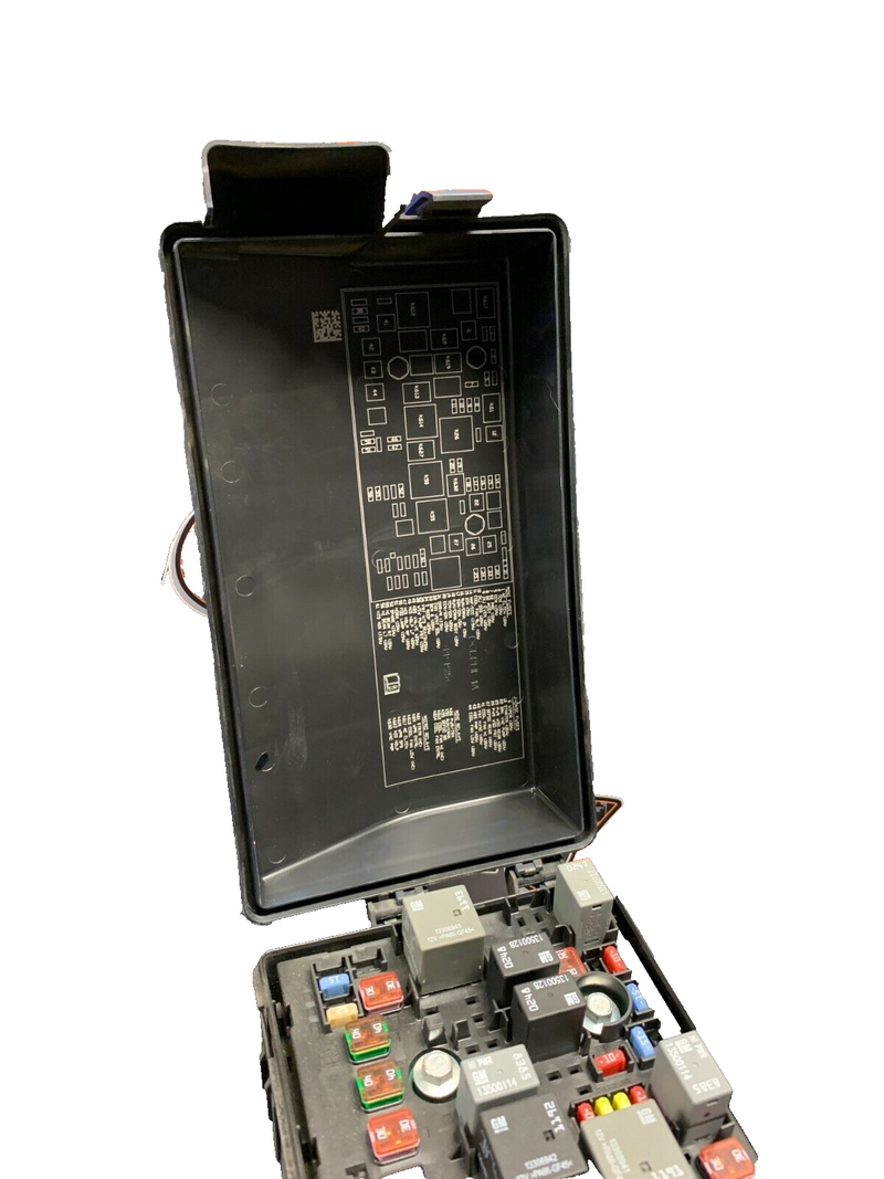 2011 CAMARO SS OEM ENGINE BAY FUSE BOX