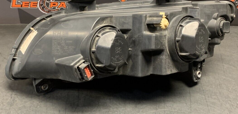 2009 PONTIAC G8 GT OEM RH PASSENGER HEADLIGHT