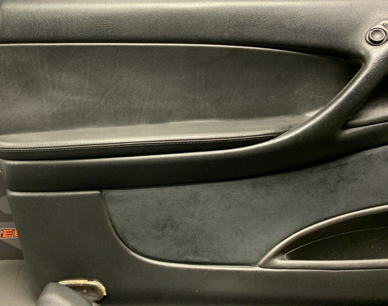2004 PONTIAC GTO OEM DRIVER PASSENGER FRONT DOOR PANELS