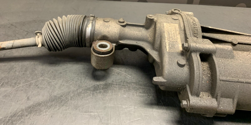 2015 CAMARO SS 1LE OEM STEERING RACK RACK AND PINION USED