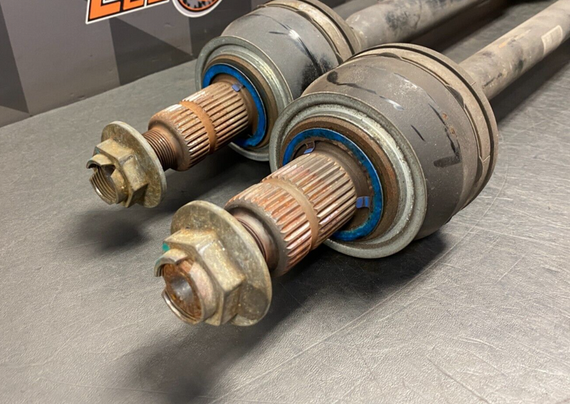 2011 CHEVROLET CAMARO SS OEM REAR CV AXLES PAIR DR PS USED