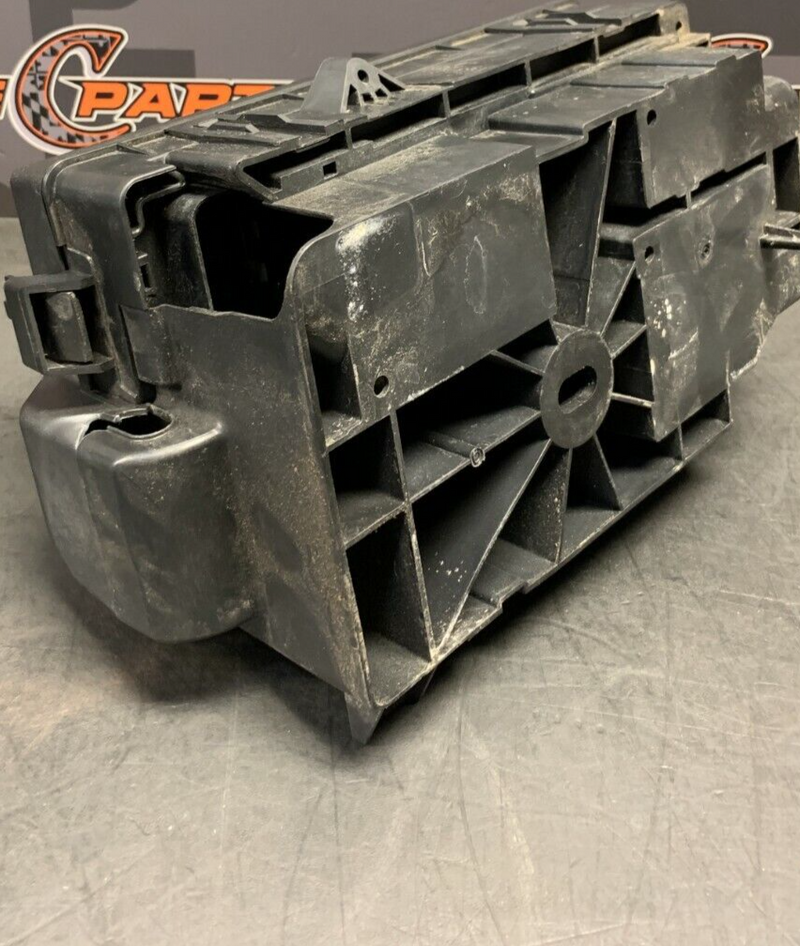 2013 CAMARO SS 1LE OEM ENGINE BAY FUSE BOX