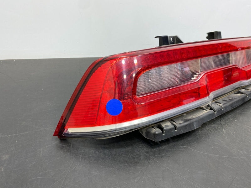 2015 CHEVROLET CAMARO SS OEM LED TAIL LIGHT PAIR DRIVER PASSENGER LIGHTS USED