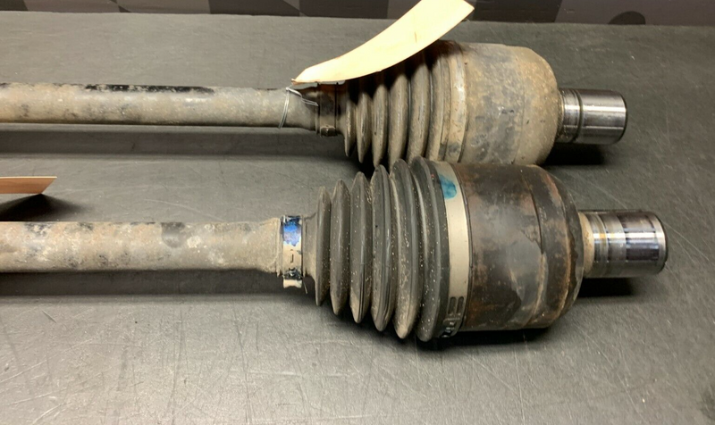 2005 CORVETTE C6 CONVERTIBLE OEM REAR AXLES AXLE SHAFT SET 45K