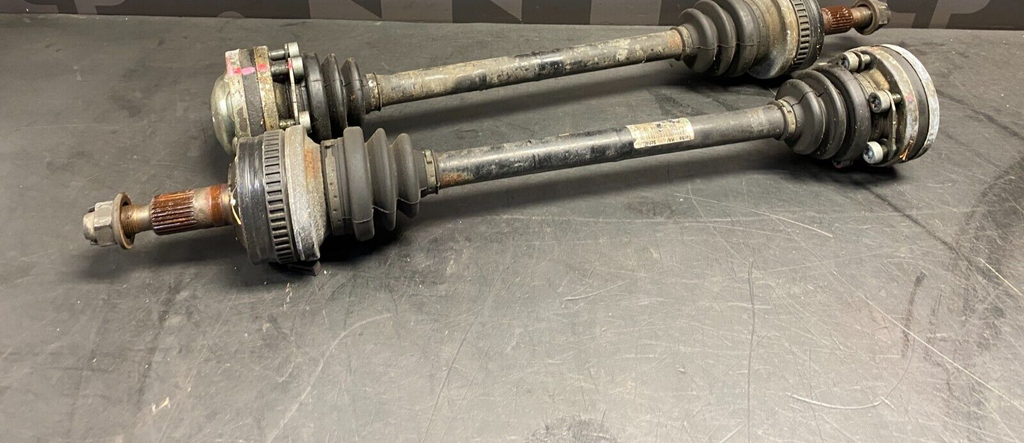 2004 PORSCHE 911 GT3 OEM REAR AXLES PAIR DRIVER PASSENGER GT3/TURBO USED