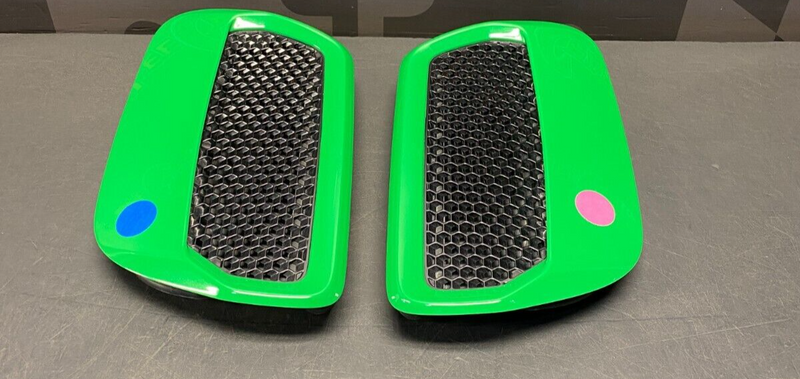 2019 FORD MUSTANG GT OEM HOOD VENTS PAIR DRIVER PASSENGER USED