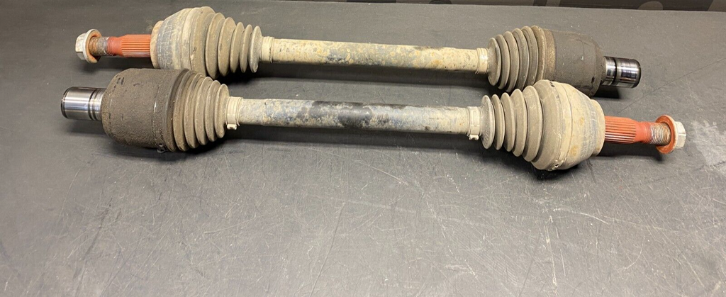 2005 CORVETTE C6 OEM REAR CV AXLES PAIR DR PS USED