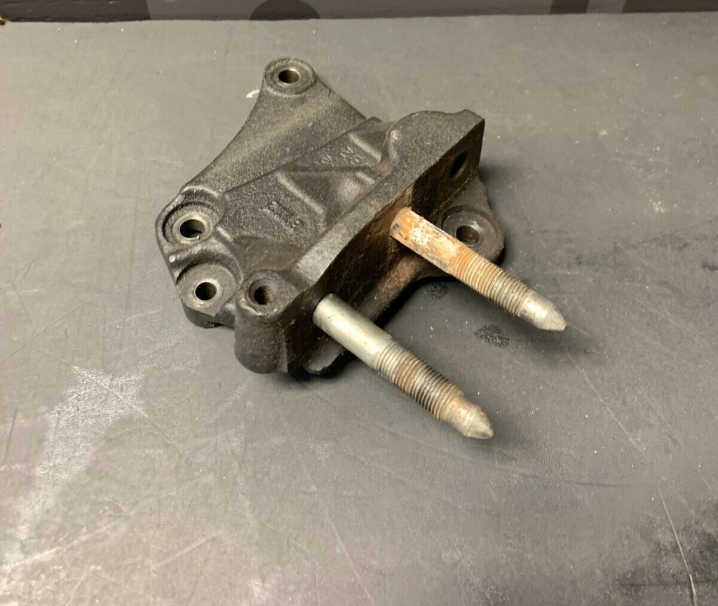 2008 EVOLUTION X EVO 10 MR OEM ENGINE MOUNT BRACKET USED
