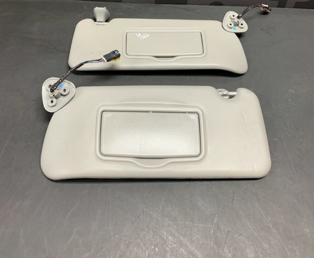 2005 CADILLAC CTSV CTS-V OEM SUN VISOR