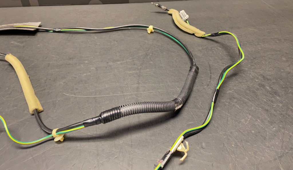 2004 HONDA S2000 AP2 OEM ANTENNA WIRING HARNESS USED