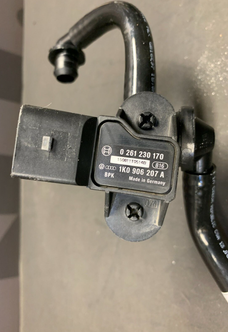 2016 PORSCHE 911 991 GT3 RS OEM 0 261 230 170 MAP PRESSURE SENSOR W/ HOSE