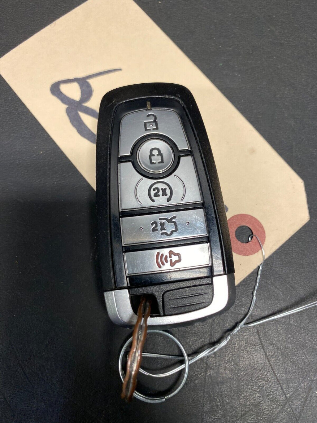 2019 FORD MUSTANG GT OEM KEY FOB REMOTE KEY USED