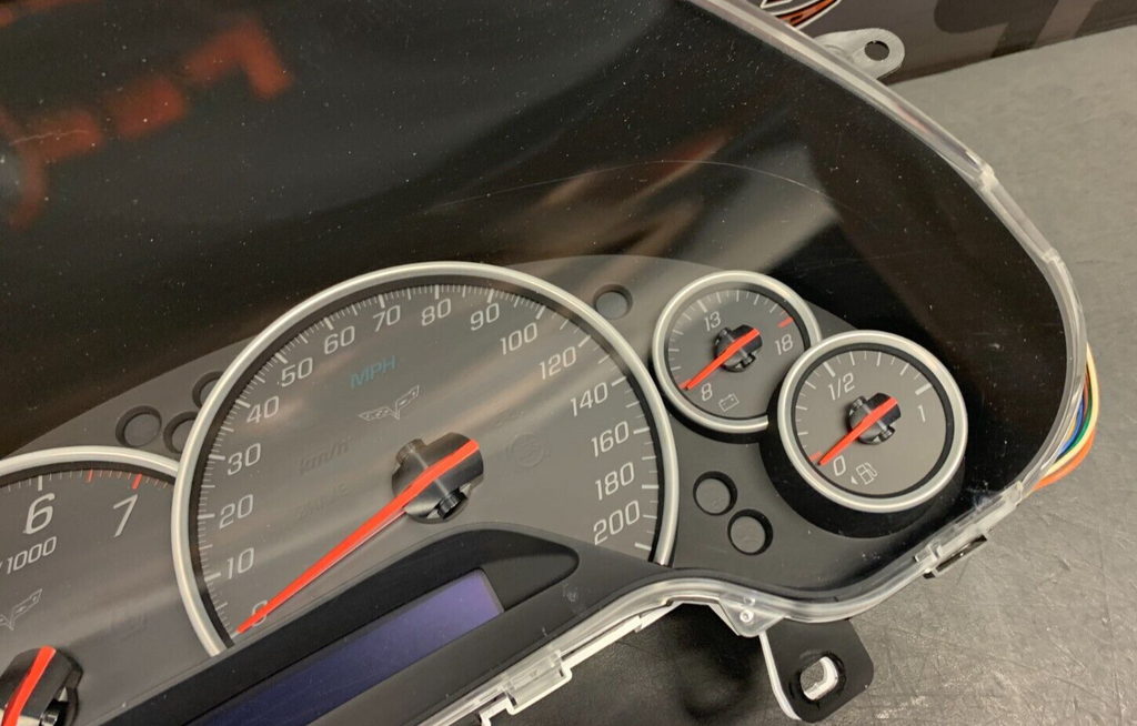 2007 CORVETTE C6 OEM GAUGE CLUSTER INSTRUMENT CLUSTER USED