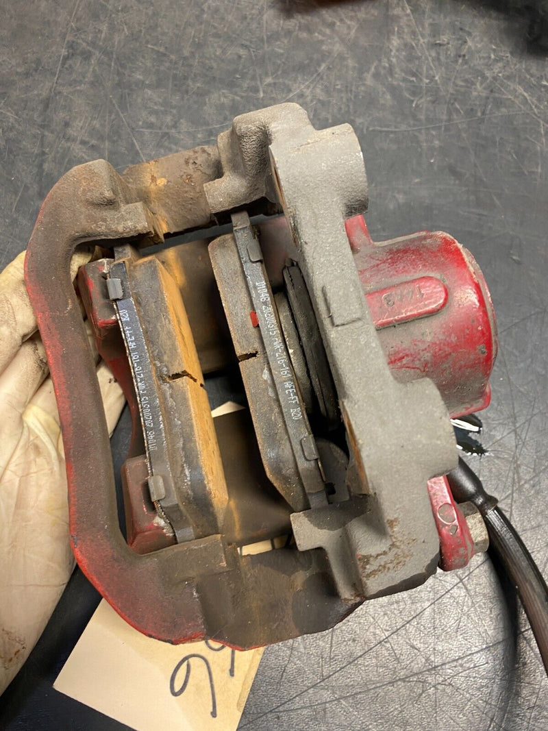 2006 PONTIAC GTO OEM BRAKE CALIPERS PAIR FRONT REAR SET USED