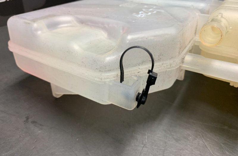 2018 CAMARO ZL1 COUPE OEM COOLANT RESERVOIR BOTTLE TANK