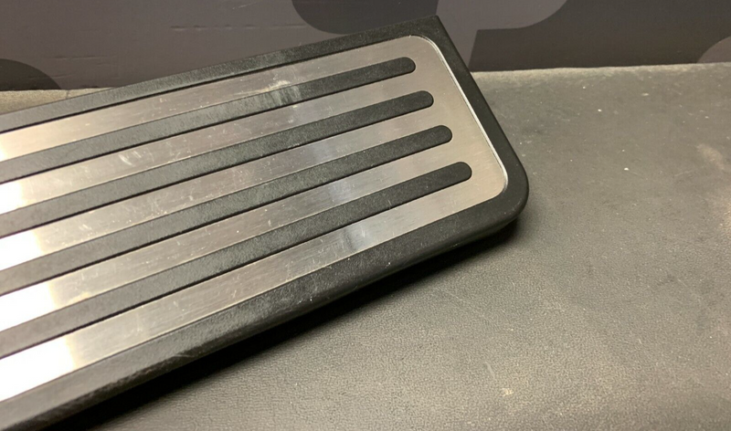 2015 CORVETTE C7 Z06 OEM DRIVER FOOT REST DEAD PEDAL
