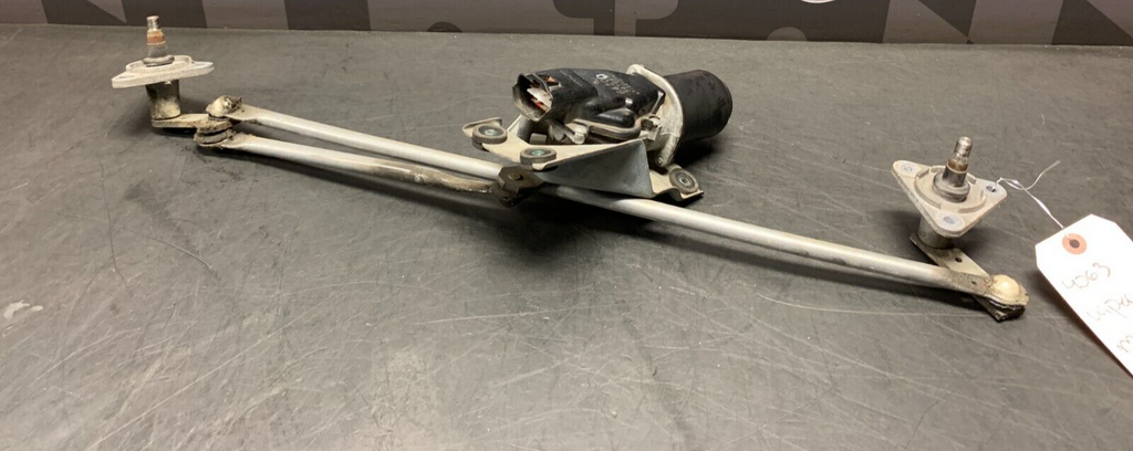 2006 Honda S2000 AP2 WIPER ARM MOTOR ASSEMBLY USED OEM 107K