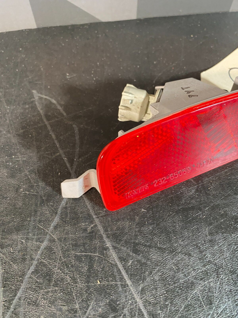 2018 MAZDA MIATA ND OEM PASSENGER RH REAR REFLECTOR LIGHT USED