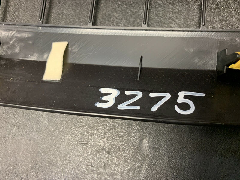 2019 FORD MUSTANG GT OEM DASH DEFROSTER VENT PANEL