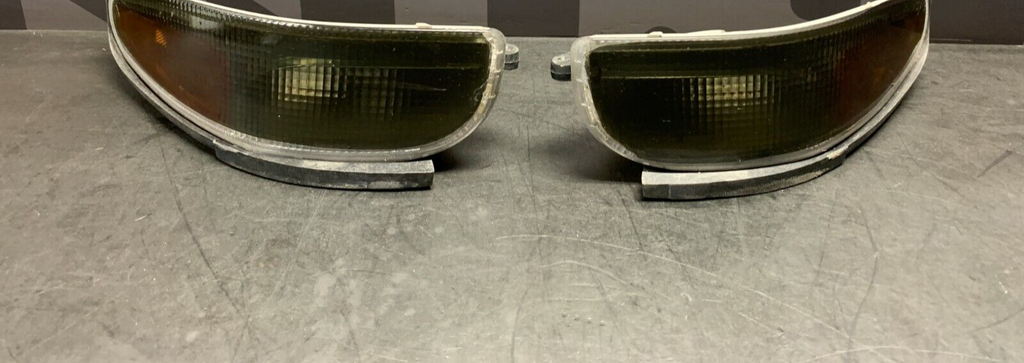 2002 CORVETTE C5 Z06 OEM TINTED CORNER LIGHTS TURN SIGNALS -READ-