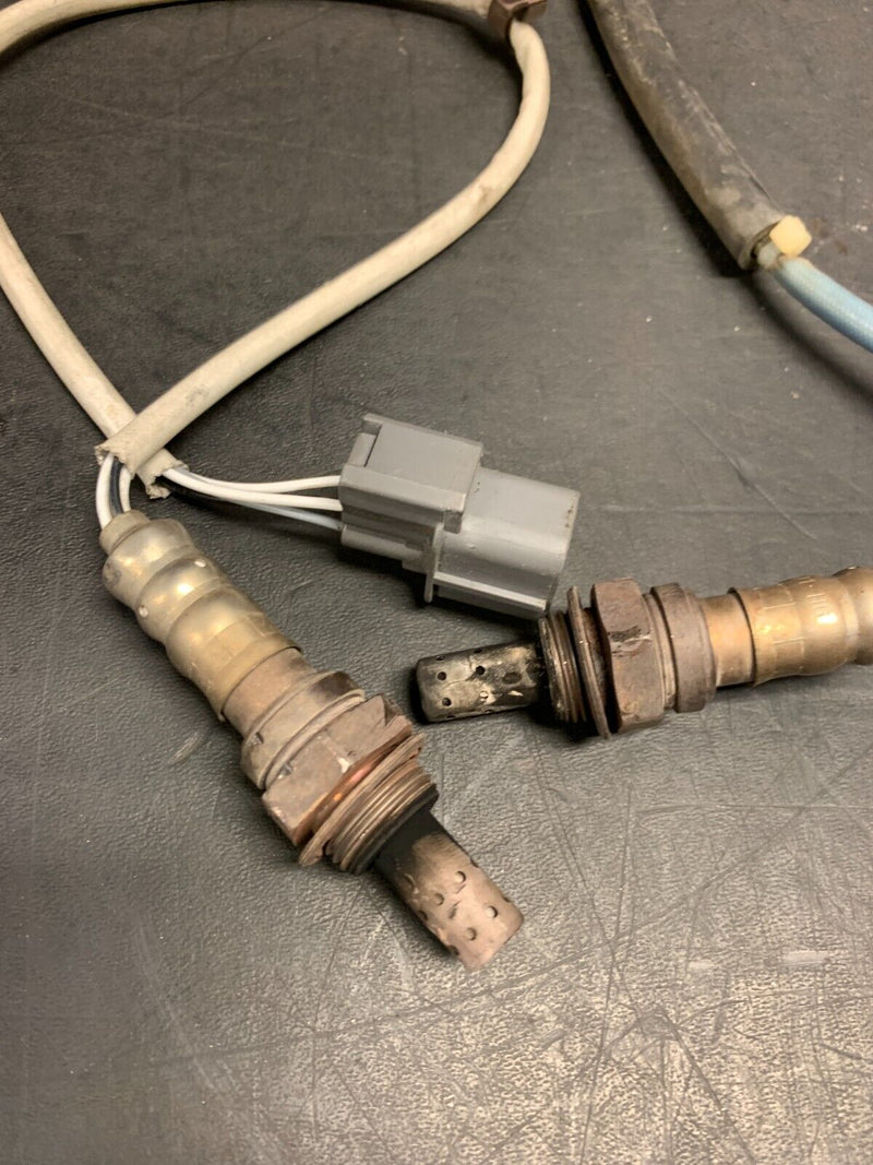 2002 HONDA S2000 AP1 OEM o2 OXYGEN SENSORS PAIR USED